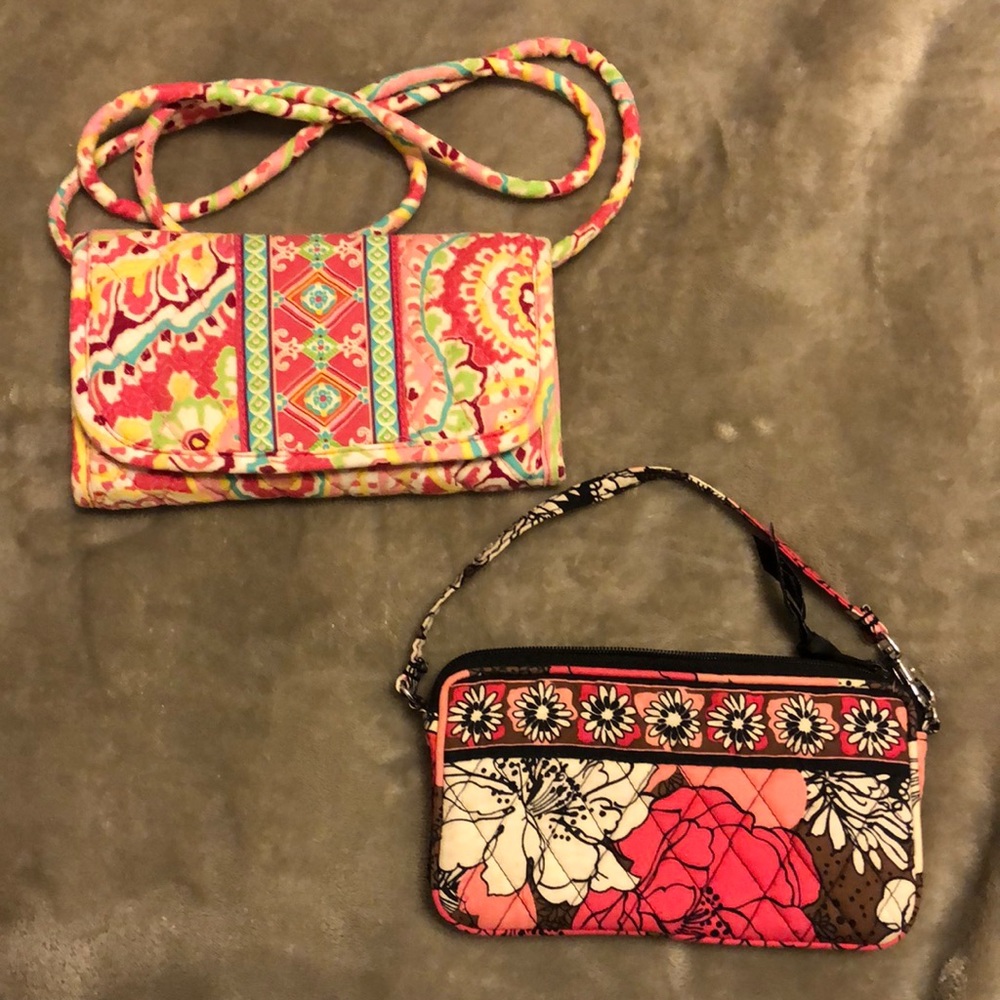 Very Bradley Lot of 2 Wallets/purses/wristlet. CAPRI MELON & MOCHA ROUGE